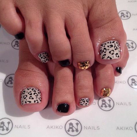 Halloween Toe Nails, Toe Nail Art Designs, Cheetah Nail Designs, Cheetah Nails, Pedicure Ideas, Pretty Toe Nails, Summer Toe Nails, Cute Toe Nails, Pedicure Designs