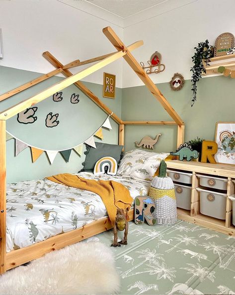 Toddler Boy Bedroom Ideas, Toddler Boy Bedroom, Boy Bedroom Ideas, Boys Bedroom Ideas, Dinosaur Bedding, Toddler Boy Room Decor, Dinosaur Bedroom, Boy Toddler Bedroom, Dinosaur Dinosaur