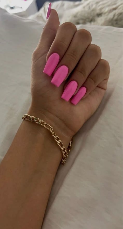 Acrylic Nail Designs Plain Colors, Plain Summer Nails Acrylic, Plain Nails Acrylic Colors, Plain Pink Acrylics, Nail Ideas Acrylic Plain Color, Plain Hot Pink Acrylic Nails, Solid Color Nails Natural, Solid Nail Color Ideas Square, Plain Color Acrylics