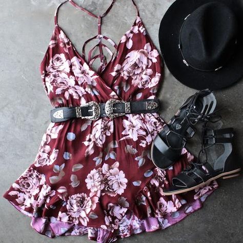 reverse - girl crush romper in burgundy floral - shophearts - 1 Chic Resort Wear, Bohemian Rompers, Boho Romper, Boho Chic Dress, Burgundy Floral, Boho Maxi Dress, Bohemian Clothes, Girl Crush, Chic Dress