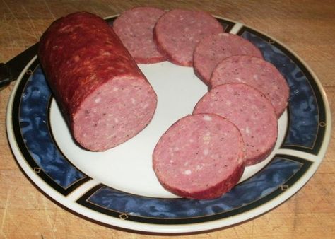 Pennsylvania Dutch Bologna Homemade Bologna, Snack Stick Recipe, Ring Bologna, Deli Meat Recipes, Brat Sausage, Bologna Recipes, Sausage Making Recipes, Homemade Sausage Recipes, Pork Roll