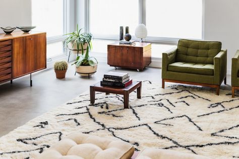 This Is the Best New Way to Get a Moroccan Rug | Architectural Digest Moroccan Rug Living Room, Moroccan Decor Living Room, Beni Rugs, Mid Century Modern Living, Mid Century Modern Living Room, Big Rugs, Moroccan Decor, A Living Room, Rug Living Room