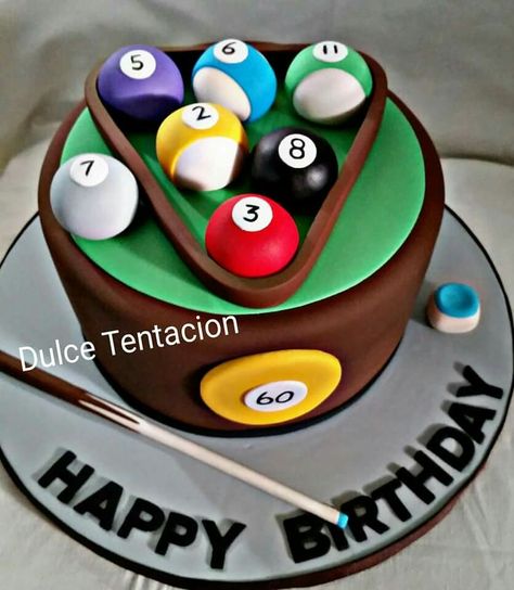 Billiards Party Decorations, Snooker Cake Ideas, Billiard Cake Design, Snooker Cake, Billiards Cake, Pool Cupcakes, Pool Table Cake, Sports Birthday Cakes, Nature Cake