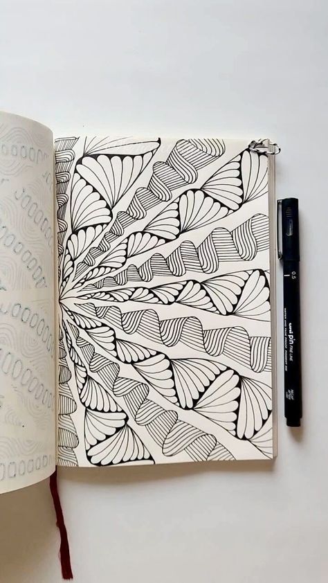 Pen And Highlighter Art, Patterns And Designs, Sketchbook Pattern Ideas, Zentangle Designs Pattern, Tangling Art Patterns, Doodle Drawings Zentangle Patterns, Highlighter Doodles, October Sketchbook, Design Ideas For Project