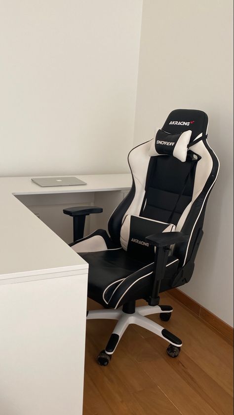 aesthetic, minimalist setup, akracing chair, room decor, room decor ideas, aesthetic setup, minimalist gaming setup Black And White Gaming Chair, Gaming Chair Aesthetic, Black And White Setup, Black Gaming Chair, Black Room Ideas, White Setup, Setup Minimalist, White Desk Setup, Minimalist Setup