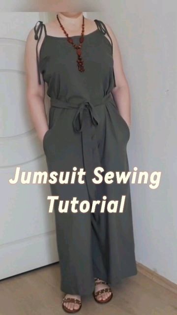 Jumpsuit Pattern Sewing Free, Diy Jumpsuit Pattern, Jumpsuit Diy, Jumpsuit Pattern Sewing, Sewing Projects Clothes, Jumpsuit Pattern, Sewing Lessons, Sewing Table, Sewing Studio