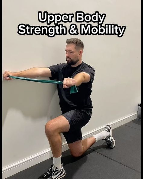 Leigh Edwards | Injury | Movement | Performance Therapist on Instagram: "Next time your upper body and back feel a little stiff, make a bit of time for yourself and get some movement and mobility into your body, it will thank you 🤝  ⭐️ Banded Rotations ⭐️ Prone Lift Overs ⭐️ Wall Scapula Push Ups ⭐️ Prone Swimmer ⭐️ Seated Prayer Rotations  Movements like this can also be a help to open space for your workouts and strength based exercises 💪🏻  FOLLOW for more injury advice and rehab tips ✅  Always take care and get an assessment with a qualified professional before attempting any exercise demonstrated on this channel 💯   #upperbodyworkout #upperback #upperbody #mobility #mobilitytraining #thoracicmobility #spinehealth #stretching #backpainrelief #physicaltherapy #injuryprevention #exerc Upper Mobility Exercises, Upper Body Mobility Exercises, Upper Back Mobility Exercise, Thoracic Mobility Exercises, Dynamic Mobility Stretches, Thoracic Spine Mobility, Agility Workouts, Hip Flexibility, Dynamic Stretching