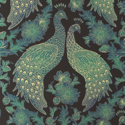 Peacock Wedding- my entry to this week’s “vintage glamour “ @spoonflower challenge. Until now I mainly designed for apparel - I really enjoy doing surface patterns for Wallpaper too😊 Quite different really to fabric, and with the design being displayed on gold metallic you had to keep the colour change in mind. As for the topic: during many years living in Spain we had peacocks roaming free on the finca. I heard the questions “ can you eat them?” … and right after “so if you don’t, why do ... Vintage Peacock Illustration, Male Peacock, Living In Spain, Peacock Feather Pattern, Floral Peacock, Peacock Motif, Vintage Peacock, Surface Patterns, Purple Bedroom