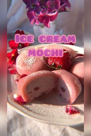 Ice Cream Mochi Recipe, Ice Cream Mochi, Cream Mochi, Sweet Rice Flour, Resep Starbuck, Japanese Dessert Recipes, Cottagecore Food, Sommer Mad, Resipi Kek