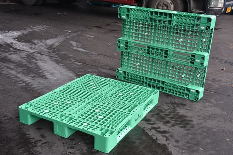 Pallet Collars, Euro Pallets, Pallet Boxes, Plastic Pallets, Pallet Boards, Pallet Rack, Making Machine, Store Design, Outdoor Ottoman