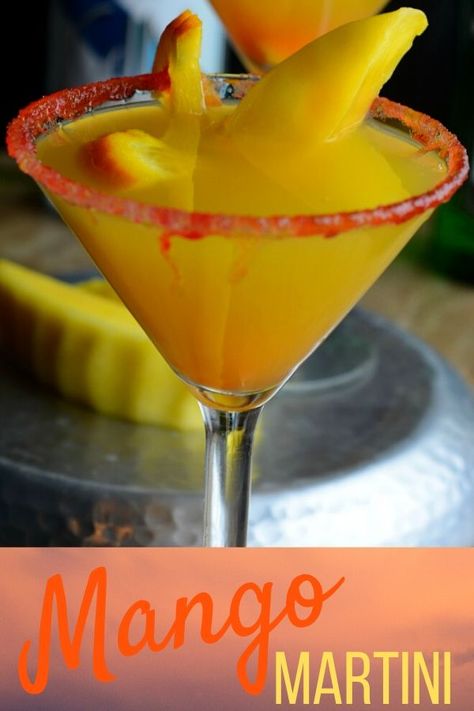 Mango Martini Recipe, Mango Martini, Mixology Recipes, Batch Cocktail Recipe, Mango Cocktail, Fruit Vegetable Smoothie, Adult Beverages Recipes, Specialty Drinks, Cocktails To Try