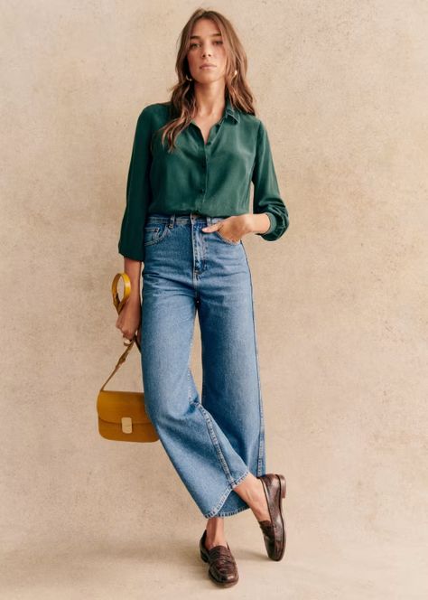 Cropped Blue Jeans Outfit, Wide Leg Jeans Outfit Spring, Sezane Style, Wide Leg High Waist Jeans, Outfit Wide Leg, Jeans Outfit Spring, Wide Leg Jeans Outfit, Blue Jean Outfits, Classic Girl