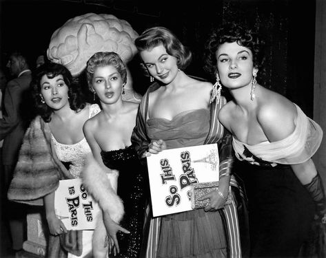 Mara Corday Kathleen Hughes Myrna Hansen Allison Hayes Allison Hayes, Old Film Stars, Design Moda, Golden Age Of Hollywood, Hollywood Stars, Classic Hollywood, Golden Age, Old Hollywood, Pin Up