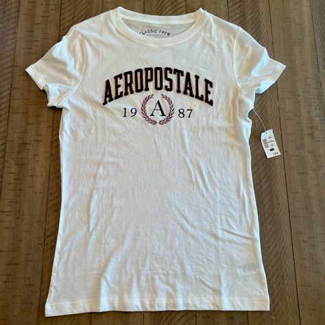 Women’s Large (Fits Smaller, More As A Medium) Aeropostale T-Shirt - New With Tags Aeropostale Outfits, Aeropostale Shirt, Y2k Shirts, Trashy Outfits, American Eagle Shirts, Aeropostale Shirts, Winter Outerwear, Usa Shirt, Swaggy Outfits