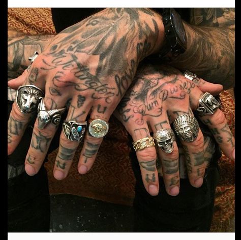 Tattoo Quotes For Men, Biker Rings Mens, Tatted Men, Carla Diaz, Finger Tats, Knuckle Tattoos, Biker Tattoos, Hand And Finger Tattoos, Hand Tats