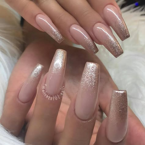 Ballerina Nails Designs, Occasion Nails, Unghie Sfumate, Nail Shimmer, Pedicure Manicure, Shiny Nails, Ballerina Nails, Design Nails, Nails Inc