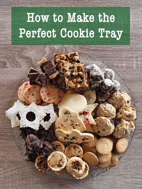 How to Make the Perfect Cookie Tray Christmas Cookie Trays Ideas, Fruit Cake Cookies, Cookie Display, The Perfect Cookie, Christmas Cookie Box, Cookie Gift Box, Gift Tray, Christmas Tray, Spritz Cookies