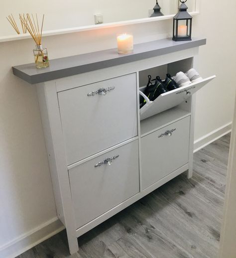 Fans are inspired to get 'The Hinch Look' in their own homes. One savvy shopper gets the glam look on a budget, with clever hallway storage unit hack Diy Storage Unit, Mrs Hinch, Hallway Designs, Hal Decor, Diy Home Cleaning, Diy Furniture Hacks, Diy Storage Cabinets, Hallway Storage, Hall Decor