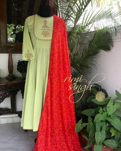 No photo description available. Pista Green Suit Combination, Pista Colour Combination, Pista Colour, Beads Hand Embroidery, Traditional Kurta, Cotton Suit Designs, Green Anarkali, Sharara Designs, Anarkali Dresses