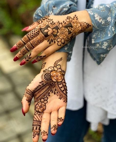 Short Mehndi Design, Front Mehndi Design, Legs Mehndi Design, Mehndi Designs Bridal Hands, Rose Mehndi Designs, Mehndi Designs For Kids, Simple Mehndi Designs Fingers, Engagement Mehndi Designs, Full Mehndi Designs