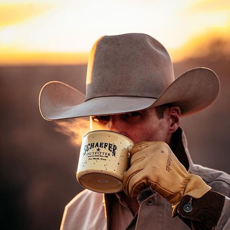 When you have a great horse, you have the best seat you’ll ever have. @briandoty1 PC: @shelby_lynnphotos #ForLandForLife •… Cowboy Cafe, Lyla Sage, Cowgirl Coffee, Hot Cowboy, Coffee Booth, Cowboy Photography, Western Photoshoot, Country Backgrounds, Cowboy Coffee