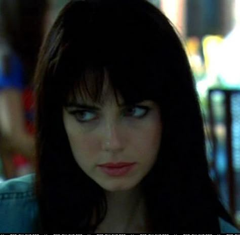 Oh Jenny. Mia Kirshner in 'The L Word'..girl crush number 5 Mia Kirshner The L Word, Jenny The L Word, Mia Kirshner 90s, The Beautiful Person Movie, The L Word Aesthetic, Allison Mcatee, Jenny Schecter, Defiance Syfy, Parasocial Relationship