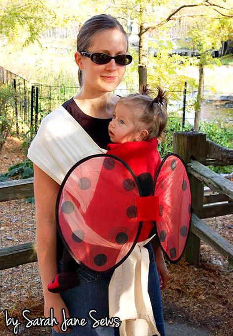 Make a cute DIY ladybug carrier costume for your little ladybug for Halloween. This step-by-step baby ladybug costume is perfect. Baby Ladybug Costume, Baby Carrier Costume, Diy Halloween Costumes For Girls, Diy Ladybug, Diy Baby Carrier, First Halloween Costumes, Ladybug Baby, Ladybug Costume, Baby Ladybug