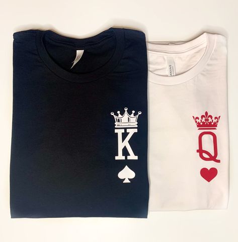 Tshirt Design For Couple, King T Shirt Design, King Of Hearts Shirt, Couple Shirt Design Ideas Aesthetic, Couples Shirt Ideas, Couple Design Tshirt, King And Queen Aesthetic, Couple Shirt Design Ideas, Couple Tshirt Design