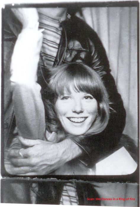 Pam Morrison, Pamela Courson, Ray Manzarek, Jim Pam, The Doors Jim Morrison, Jean Shrimpton, The Doors Of Perception, Riders On The Storm, Anna Karina