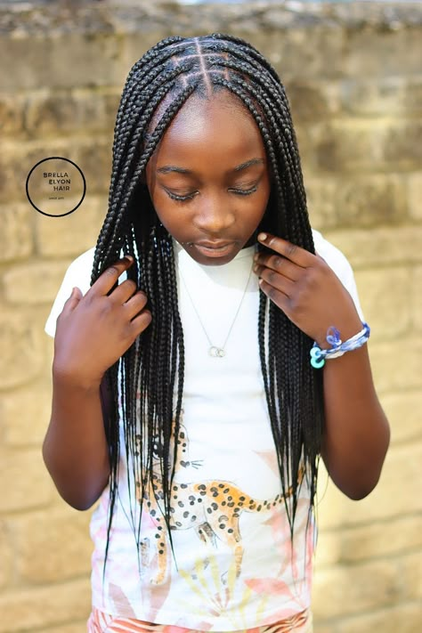 Kids Box Braids, Amazing Wedding Makeup, Easy Hairstyles For Kids, Natural Braided Hairstyles, Small Box Braids, Afro Braids, Girl Hair Dos, Kid Braid Styles, African Hair Braiding Styles