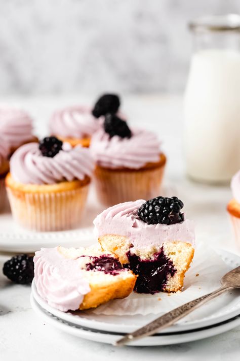 Spring Bakery Ideas, Spring Cupcake Recipes, Berry Cupcake, Spring Cupcakes Flavors, Blackberry Cupcakes Recipes, Black Raspberry Cupcakes, Blackberry Cobbler Cupcake, Mini Blackberry Lavender Cheesecakes, Blackberry Lavender Cupcakes