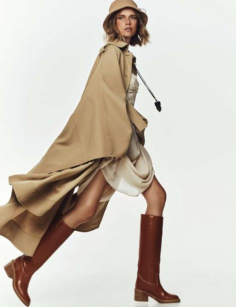 Cato Van Ee for Elle Spain September 2022 Legends Of The Fall, Elle Spain, Team Photography, September 2022, Mango Kids, Fall 2022, Fashion Seasons, Fashion Editor, Isabel Marant