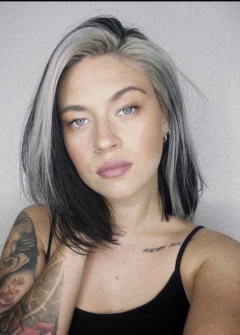 Hair Grey Streak, Black Hair With Gray Front Pieces, Grey Bangs Black Hair, Colours That Go With Grey Hair, Black Hair With Grey Bangs, Face Length Hair, Money Piece For Gray Hair, Dark Hair Grey Money Piece, Brown Hair With Grey Front Pieces