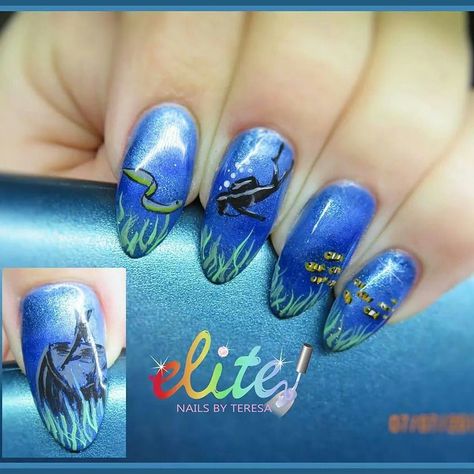 Scuba diver diving nails cnd shellac nail art ocean sea Nemo fish shipwreck Scuba Diving Nails, Scuba Nails, Nemo Nails, Monkey Nails, Nemo Fish, Elite Nails, Cnd Shellac Nails, Ocean Paradise, Flag Nails