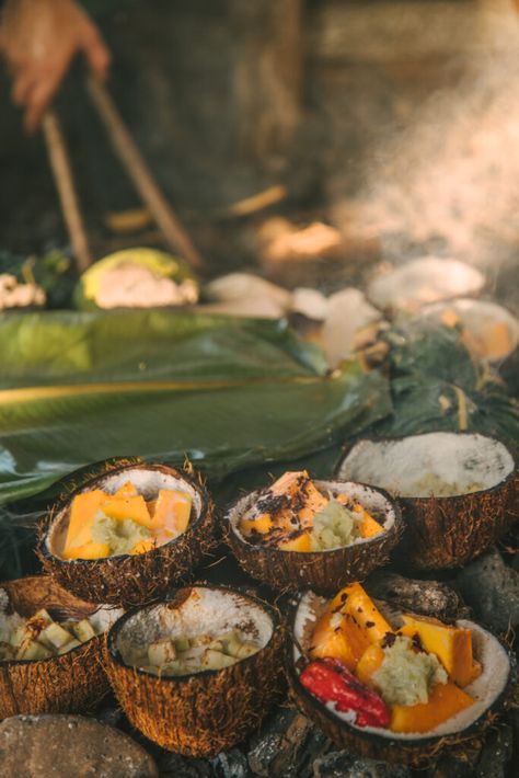 Polynesian Islands Aesthetic, Samoan Culture Aesthetic, Samoan Aesthetic, Samoa Aesthetic, Polynesian Aesthetic, Tongan Food, Earth Oven, Samoan Culture, Samoan Food