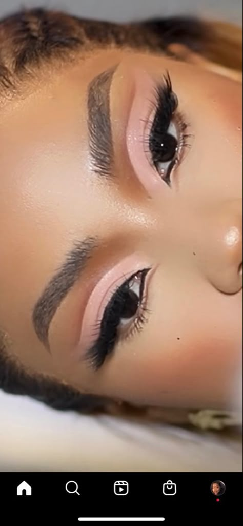 Soft Barbie Makeup Look, Rare Beauty Looks, Pink Inner Corner Makeup Black Women, Valentines Date Makeup, Glitter And Rhinestone Makeup, Color Eyeshadow Looks Black Women, Pink Bday Makeup, Brown Eyeshadow Looks Black Women, Fun Eyeshadow Looks Brown Eyes