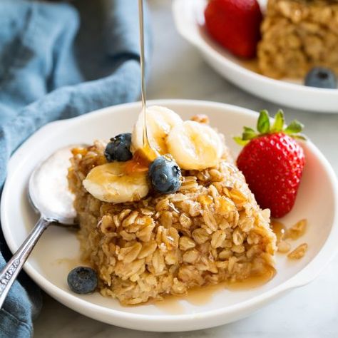 Amish Baked Oatmeal Recipe - Cooking Classy Amish Baked Oatmeal, Basic Overnight Oats Recipe, Baked Oatmeal Muffins, Amazing Drinks, Baked Oatmeal Recipe, Restaurant Lunch, Breakfast Oatmeal Recipes, Dessert Breakfast, Baked Oatmeal Recipes