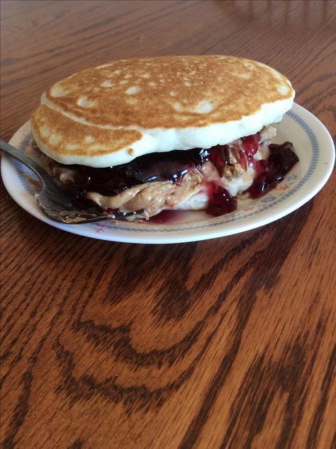 Pb And J Sandwich Aesthetic, Pb And J Sandwich, Sandwich Aesthetic, Pancake Sandwich, House Gadgets, Sandwich Breakfast, Pb And J, Cheat Meal, Food Inspo