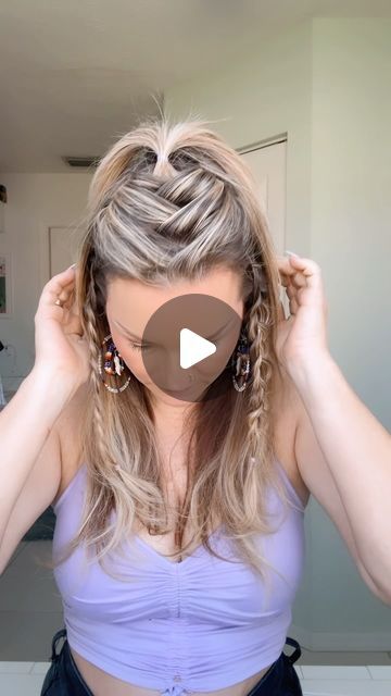 Barbara Coins on Instagram: "A little fake braid look for this Tuesday ❤️ #hair #hairstylist #hairstyletutorial #hairstyleideas #hairstyleinspo #longhairstyles #easyhairstyles #hairstylesforgirls #hairstylesforwomen #funhairstyles #fashion #style" Braid In Fake Hair, Faux Braid Tutorial Short Hair, Fake Fishtail Braid, Faux Fishtail Braid Tutorials, Fake French Braid Pigtails, Fake Braid, Styled Hair, Hair Hacks, Easy Hairstyles