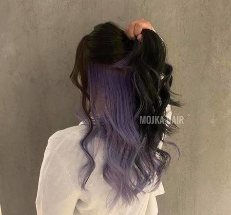 Black And Silver Peak A Boo Hair, Undercolor Hair Ideas Purple, Trendy Hairstyles For Thick Hair, Lavender Underdye Hair, Peekaboo Hair Front View, Fun Hair Dye Ideas Brunettes, Dark Lilac Hair, Violet Brunette, Purple Underneath Hair