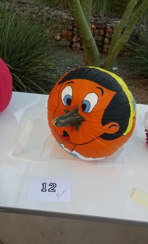 Pinnochio Pumpkin Painting, Pinocchio Pumpkin Painting, Pinocchio Pumpkin, Pumpkins Decorations, Disney Pumpkin Painting, Book Pumpkin, Story Book Pumpkin, Pumpkin Paintings, Creative Pumpkin Decorating