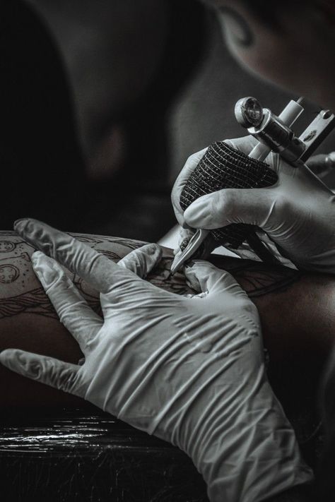 Tattoo Photoshoot Ideas, Tattoo Photoshoot, My Life Style, Tattoo Website, Beginner Tattoos, Tattoo Process, Tattoo Posters, Realistic Tattoo Sleeve, Barber Shop Decor