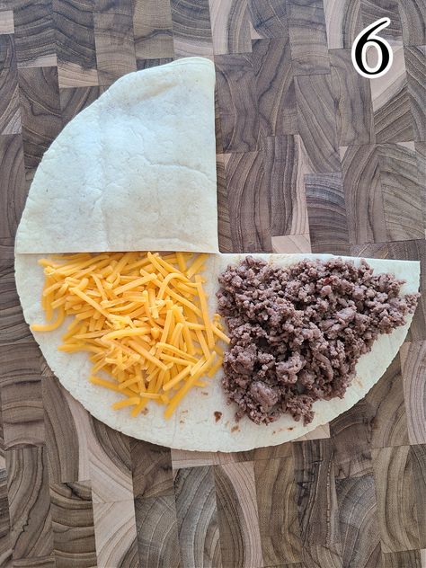 Tortillas And Hamburger Meat, Tortilla Flip Sandwich, Folded Tortilla Sandwiches, Hamburger In A Tortilla, Hamburger Wraps Tortillas, Burger Wraps Tortilla, Tortilla Hamburger, Folded Wraps, Tortilla Burger