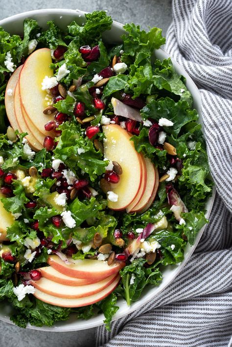 Kale and Apple Salad is packed with sweet and savory flavor and plenty of texture! It's healthy, nutritious and is the perfect addition to weeknight or holiday dinners! #kale #salad #glutenfree Thanksgiving Kale Salad Recipes, Kale And Apple Salad, Apple Cider Dressing, Spinach Apple Salad, Kale Apple Salad, Apple Salad Recipe, Massaged Kale Salad, Autumn Salad Recipes, Apple Salad Recipes