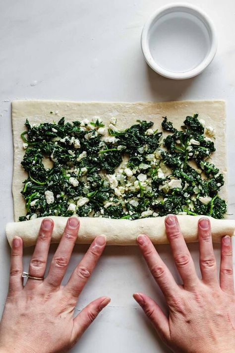 Puff Pastry With Vegetables, Spinach And Puff Pastry Recipes, Spinach Feta Crescent Rolls, Spinach Pinwheels Puff Pastry, Spinach Feta Puff Pastry Recipes, Puff Pastry Feta Cheese, Feta Spinach Puff Pastry, Spinach And Feta Puff Pastry, Spinach Appetizers Easy