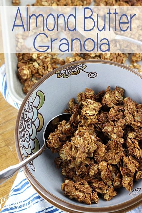 You only need 6 ingredients for this Simple Granola Recipe for Almond Butter Granola. It's ready in 30 minutes - plus it's gluten free, refined sugar free, and oil free! | EverydayMadeFresh.com Recipe Using Almond Butter, Simple Granola Recipe, Chocolate Breakfast Recipes, Almond Butter Granola, Simple Granola, Easy Granola Recipe, Healthy Snack Choices, Almond Butter Recipes, Chicory Recipe