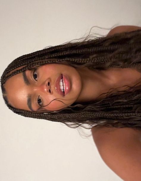 Braid Ideas Black Women, Vacation Braids For Black Hair, Beach Braids Black Women, Box Braids Aesthetic, 23 Cake, Vacation Braids, Poc Women, Mini Twists Natural Hair, Hair Parting