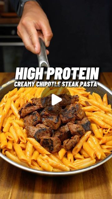 Panacea Palm on Instagram: "High Protein Creamy Chipotle Steak Pasta!🔥🥩

ONLY 583 calories! Easy Meal Prep😋

Check out my high protein cookbooks for over 100+ recipes just like this one! 📕👨🏽‍🍳 (link in bio)

Serves 4: 🍽️🍽️🍽️🍽️

Calories & Macros 📊
Per Meal: 583 calories 
55g P | 68g C | 10g F

Chipotle Steak Bites
- 650g lean steak diced (I used rump steaks with the fat trimmed - top sirloin or flank are also great)
- 20g chipotle paste (brand: Waitrose)
- tsp garlic powder 
- tsp onion powder
- tsp smoked paprika
- tsp dried coriander/cilantro
- juice of 1 lime

Sear in a hot pan with cooking spray for 1-2 minutes per side 🔥

Creamy Chipotle Pasta
- 300g penne pasta (uncooked weight)
- 100ml reserved pasta water 
- 260ml low fat milk (I used 1%)
- 150g light cream cheese (bra High Protein Steak Recipes, High Protein Meals Steak, Chipotle Steak Pasta, High Protein Creamy Garlic Steak Pasta, High Protein Shrimp Pasta Recipes, High Protein Shrimp Pasta, Calorie Deficit Chipotle, Chipotle Pasta, Quick Dinner Options