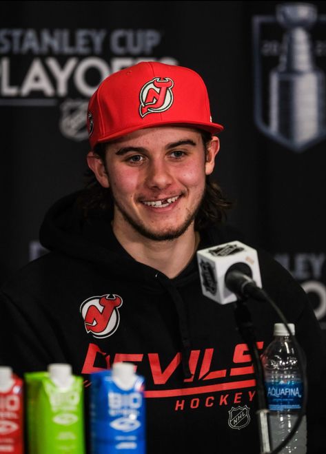 Toothless Smile, Puck Bunny, Hockey Players Funny, Hughes Brothers, Hockey Wife, Jack Hughes, Hockey Men, Hot Hockey Players, Ice Hockey Players