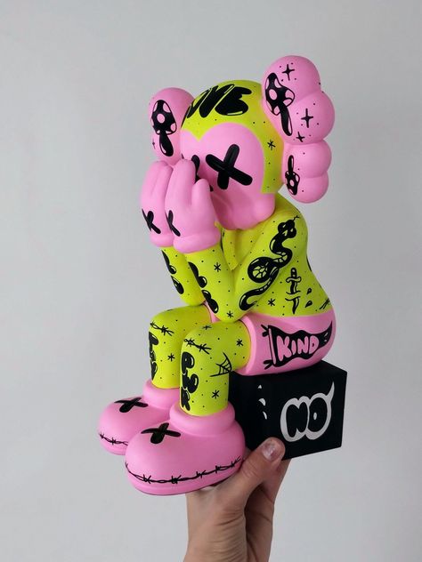 Custom Passing Through Art Toy Articulated - Pop Neon Colors Hype Tattoos - Original Art Hand Painted - x Gabbie - Collectible One of a kind Hype Office, Kaws Collection, Kaws Painting, Pop Art Sculpture, Kaws Wallpaper, Image Moto, Art Toys Design, Dream Apartment Decor, Future Apartment Decor